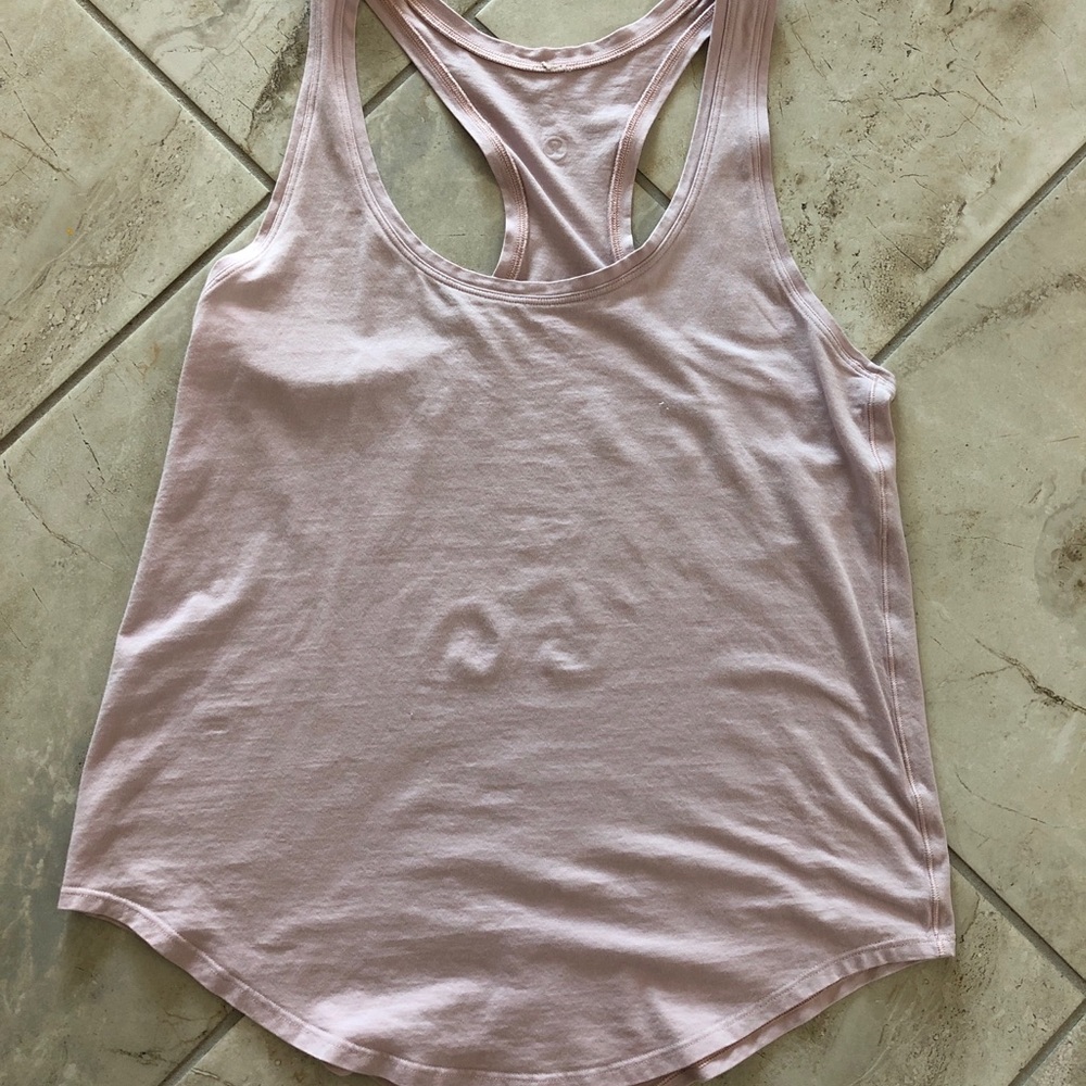 Lululemon light pink tank